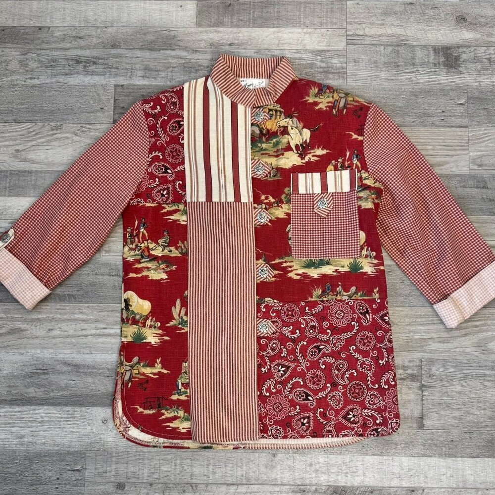 Boutique Brand Women's Western Patchwork Horse Print Button Front Top Small b34
